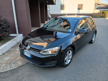 Volkswagen Golf 1.2 TSI 85 CV 5p. ok per neo patentati a € 199 mese
