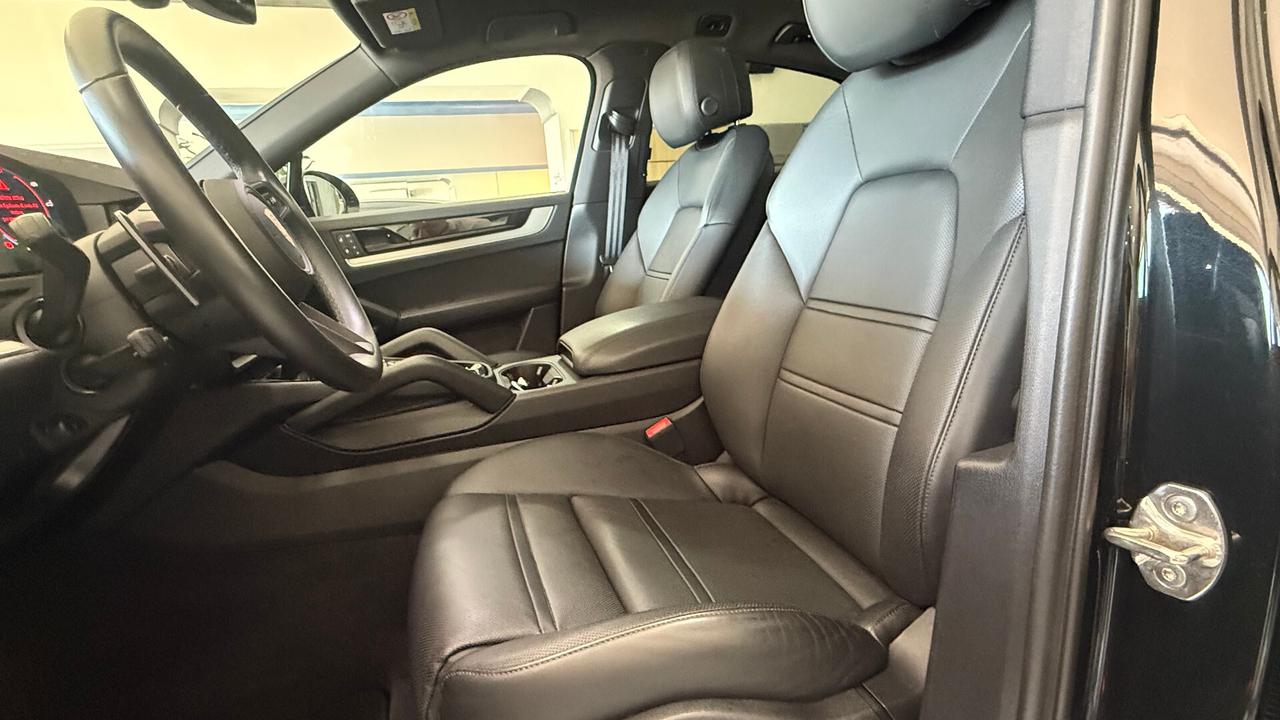 Porsche Cayenne Coupé 3.0 V6 UFF ITALIA