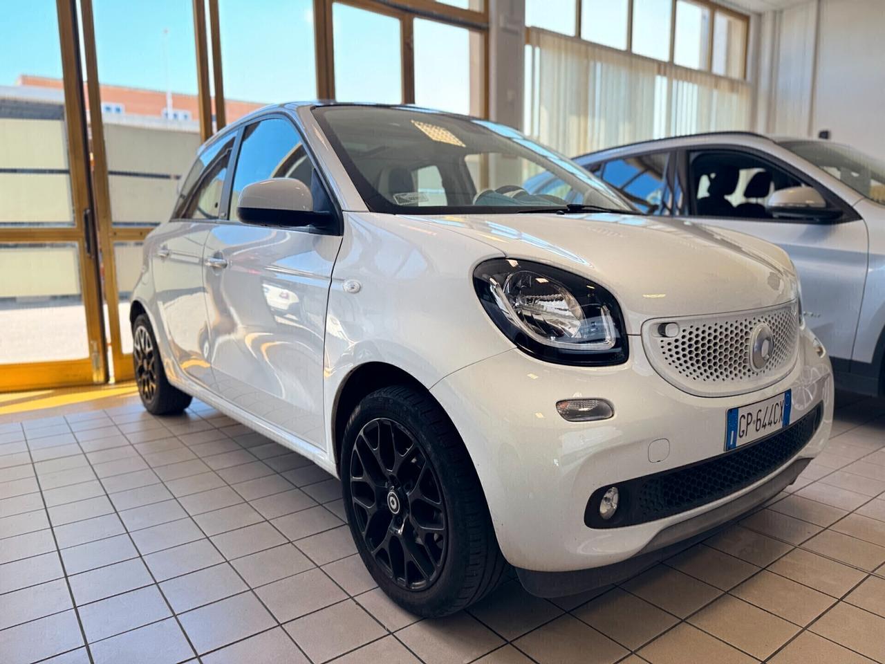 Smart ForFour 70 1.0 Proxy-FINANZIABILE