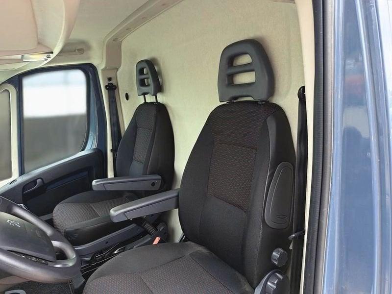 Peugeot Boxer 330 2.2 BlueHDi 120 S&S Furgone