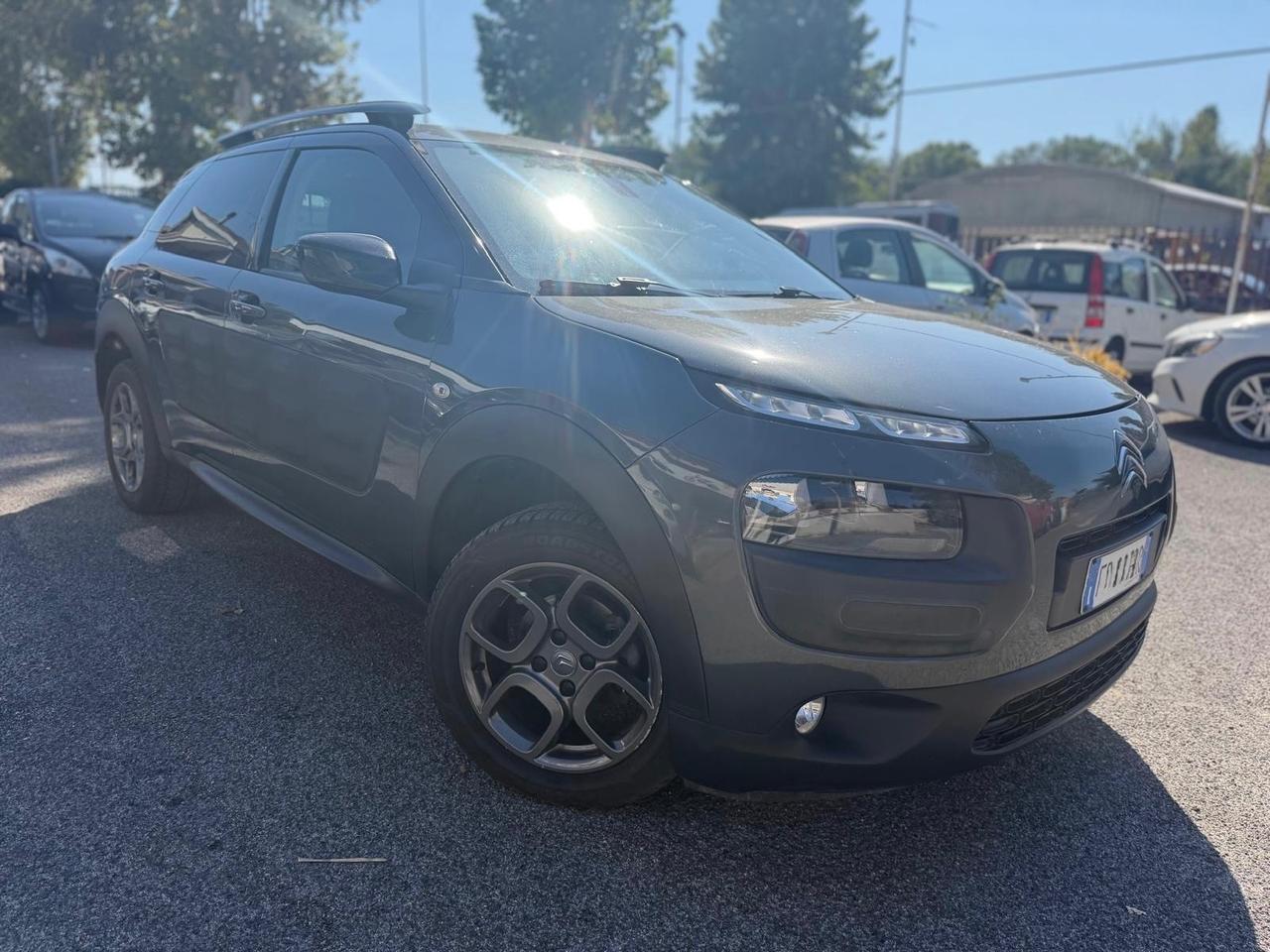 Citroen C4 Cactus BlueHDi 100 Shine