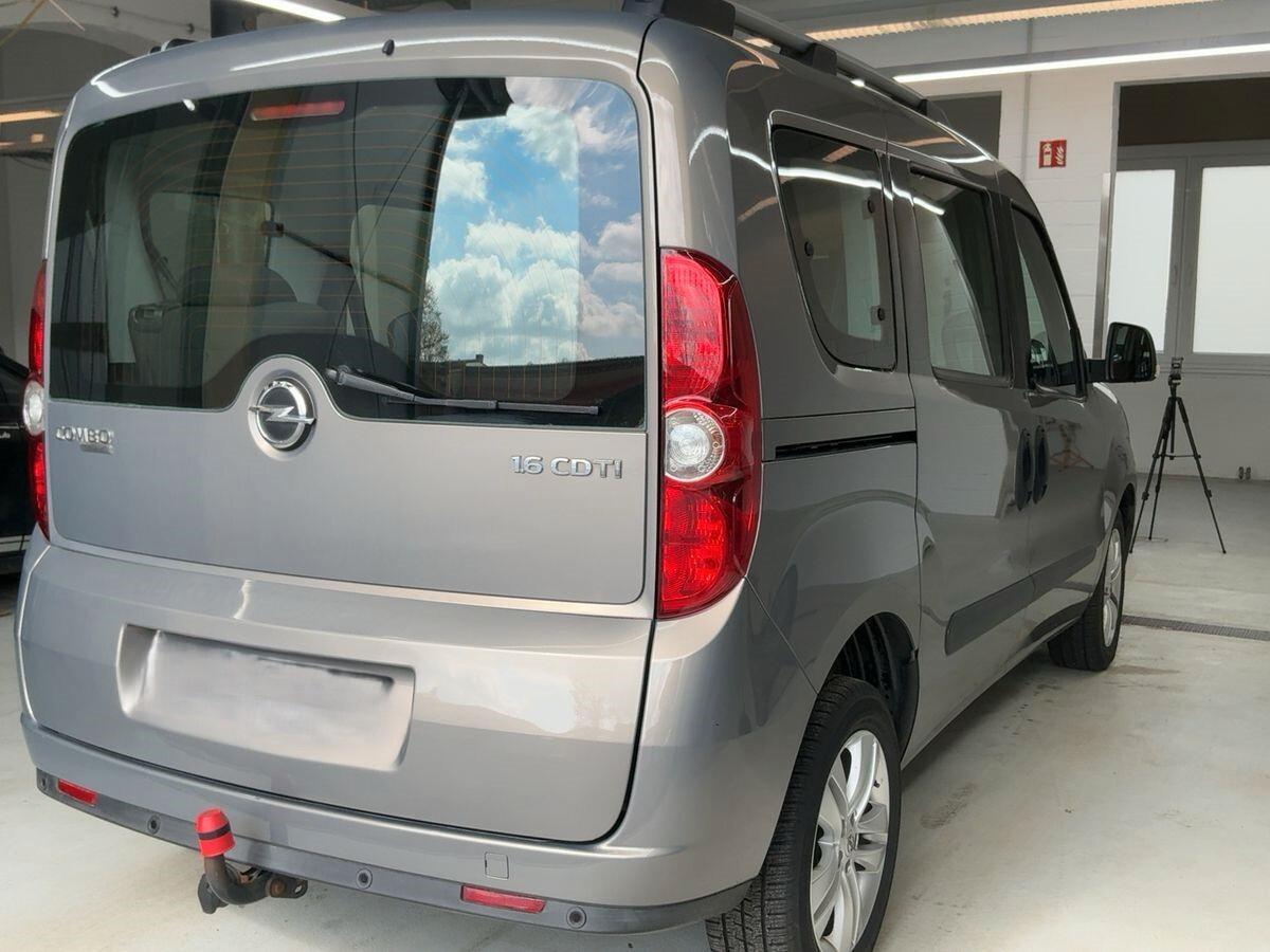 Opel Combo edotion 1.6 cdti 7 posti iva compresa