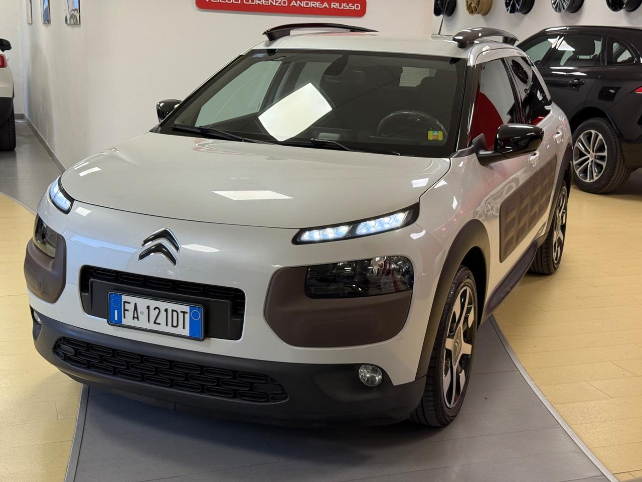 Citroen C4 Cactus 1.6 Hdi Shine NAVI LED CAMERA