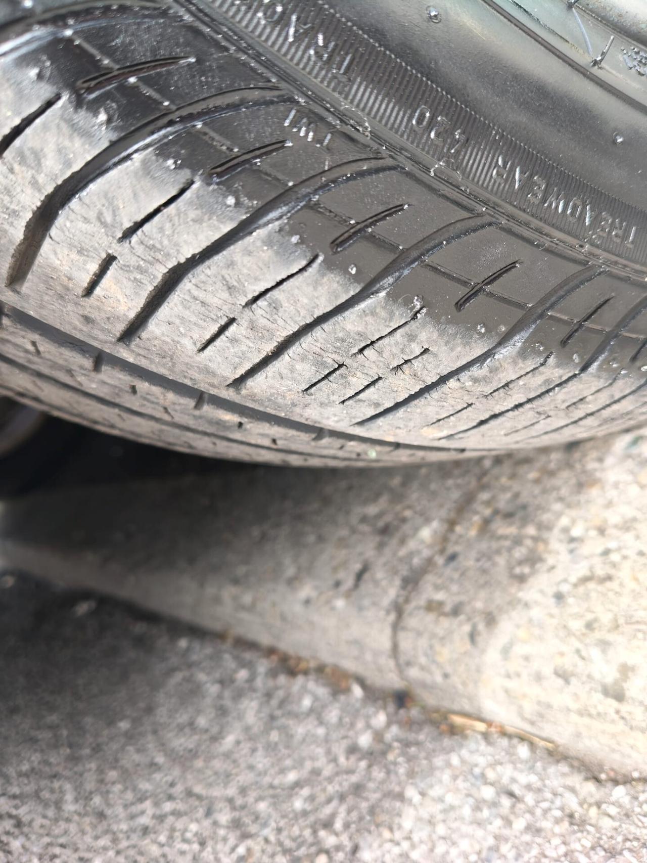 Peugeot 207 1.4 8V 75CV 5p. X Line