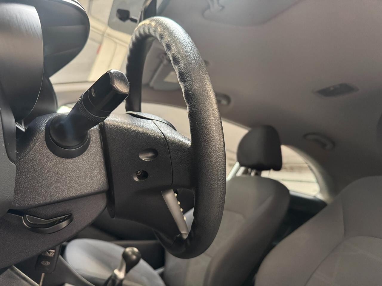 Kia Rio 1.2 CVVT 3p. LX