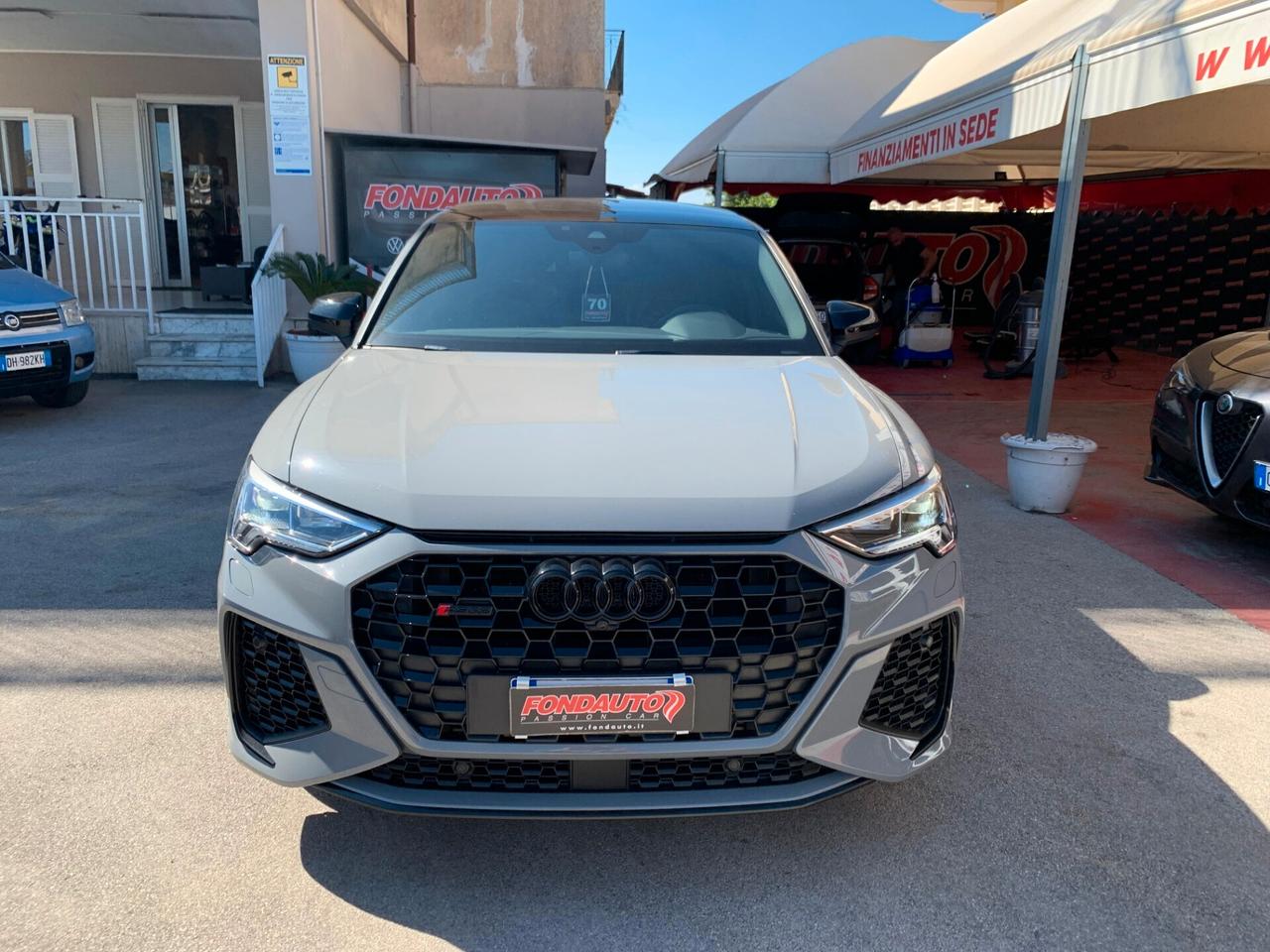 Audi RSQ3 quattro S tronic