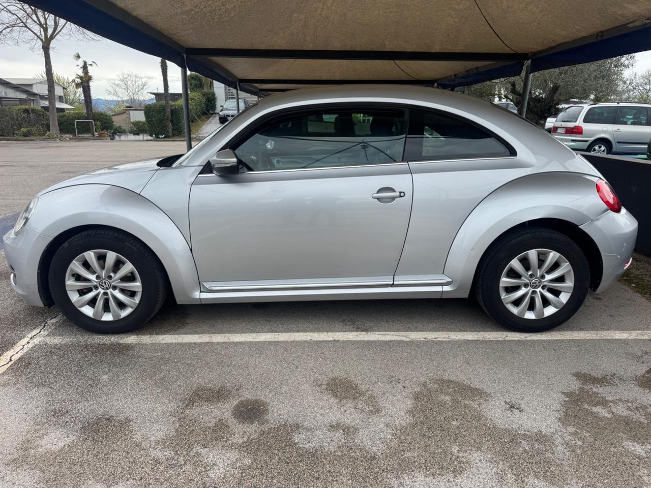 Volkswagen Maggiolino 1.6 TDI Design