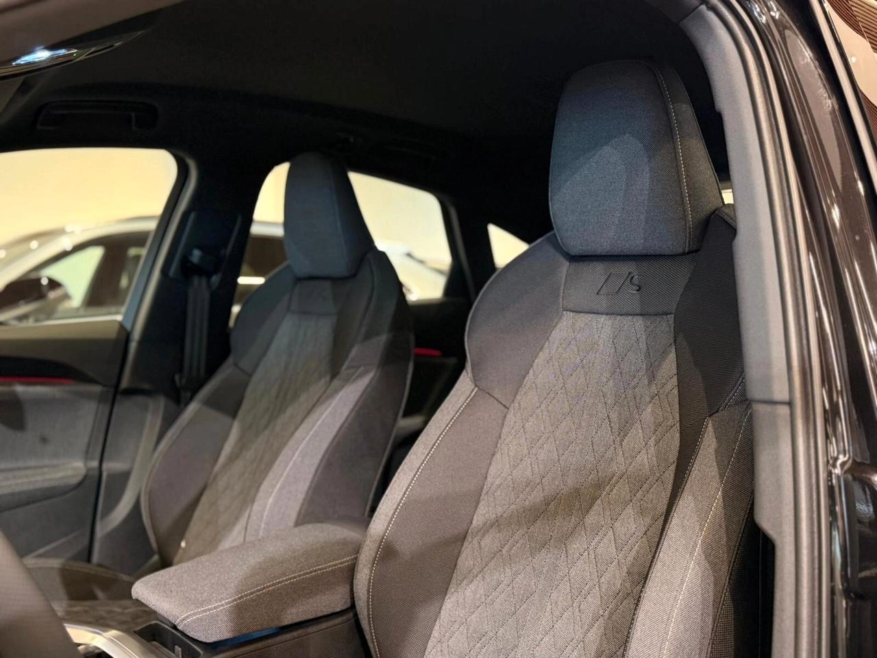 Audi Q5 Sportback 2.0 tdi S line edition quat