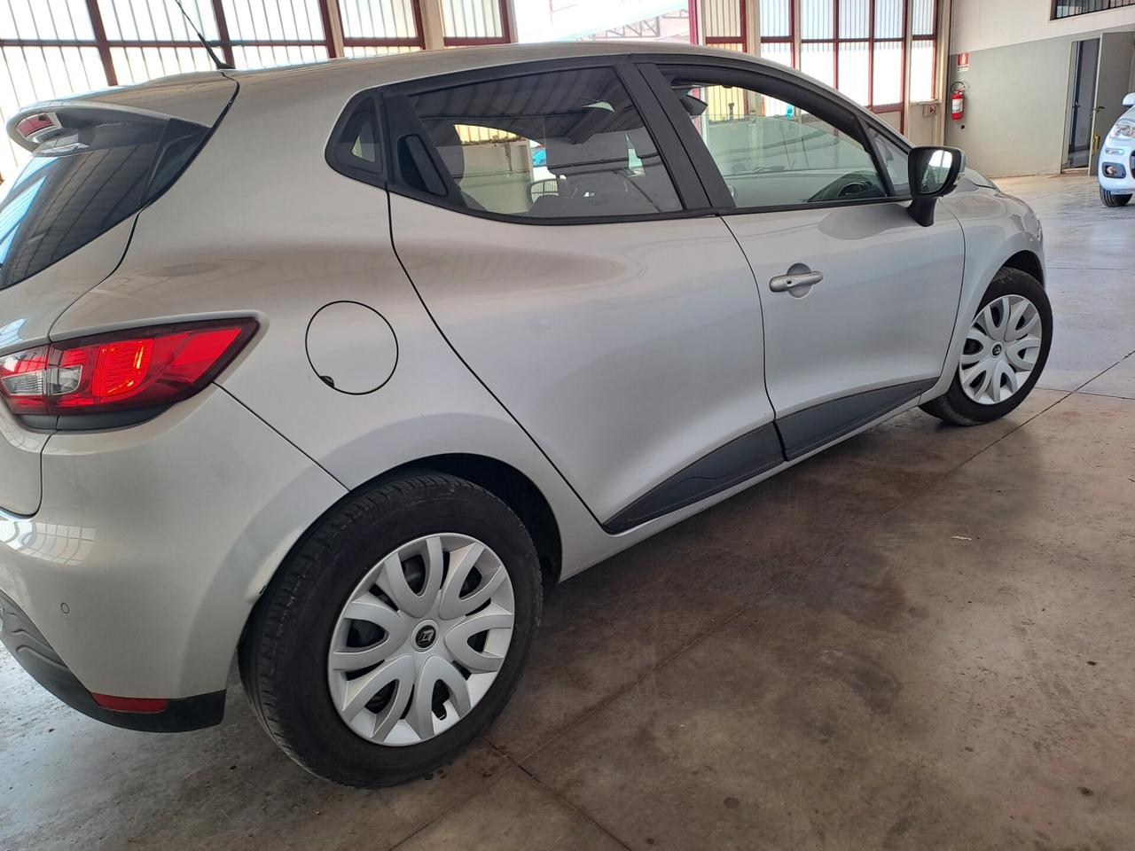 Renault Clio 1.2 75CV 5 porte Live
