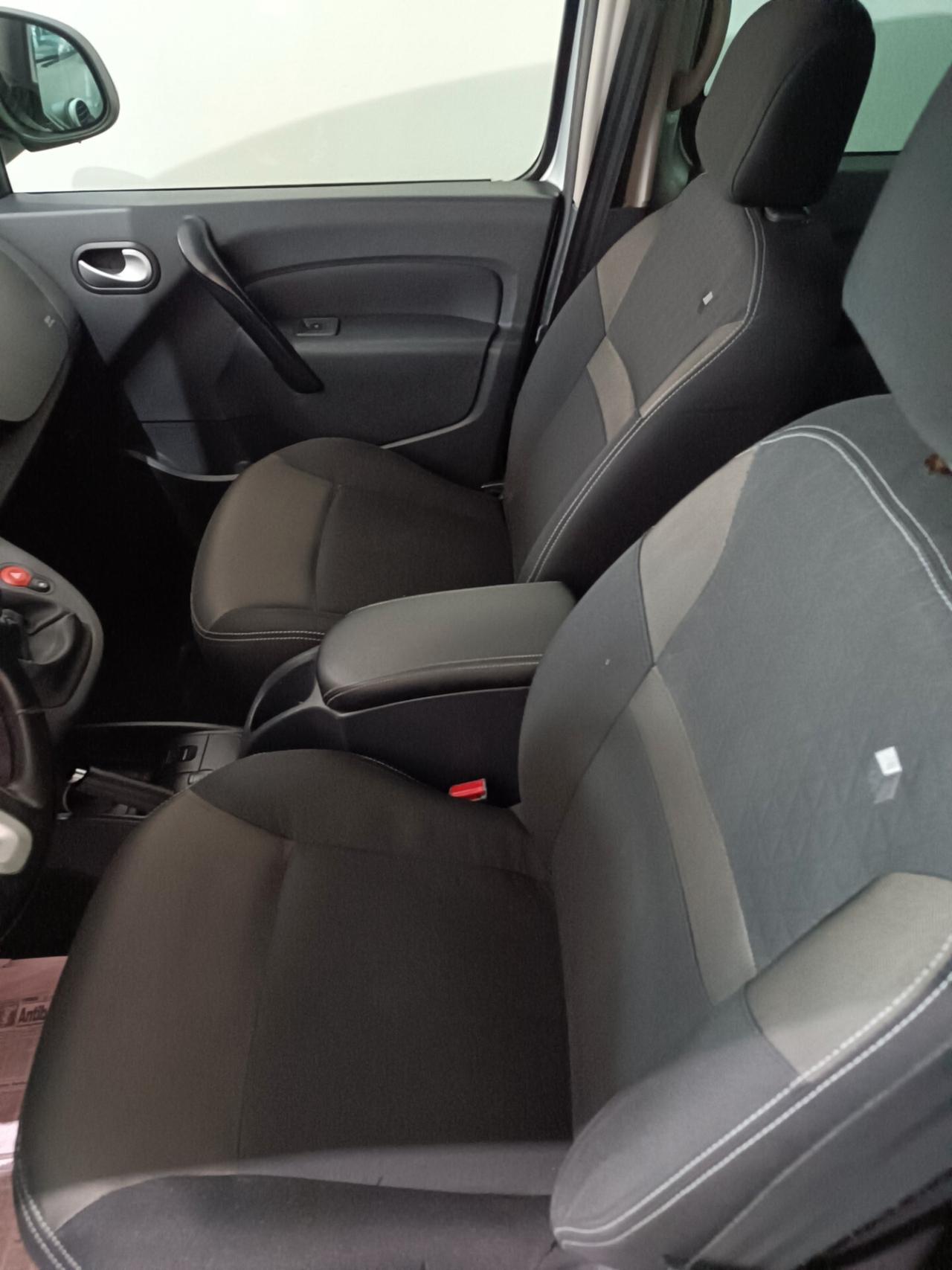 Renault Kangoo dCi 8V 95CV 5 porte posti Limited