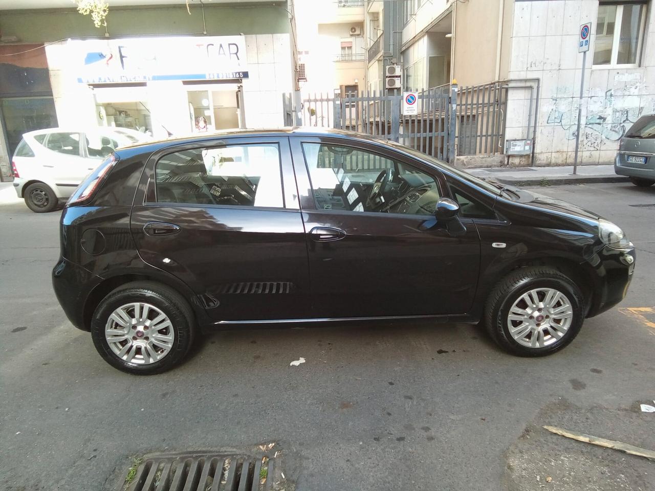 Fiat Punto 1.4 8V 5 porte Natural Power Lounge