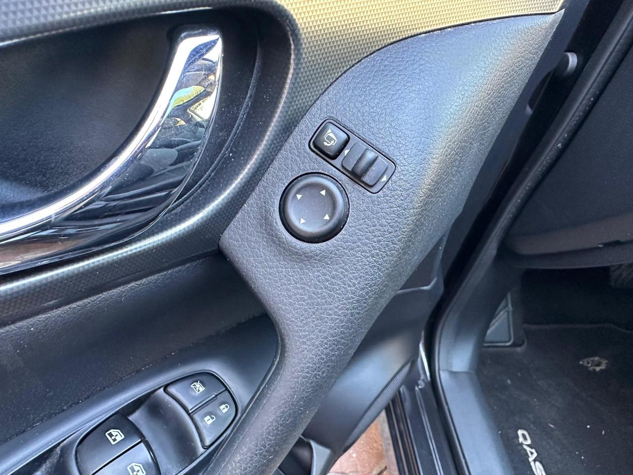 Nissan Qashqai 1.5 dCi N-Connecta