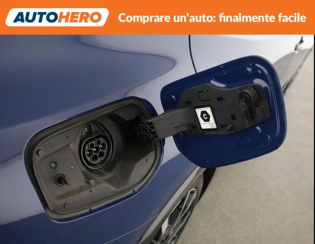 TOYOTA Prius 2.0 Plug-in Hybrid Lounge