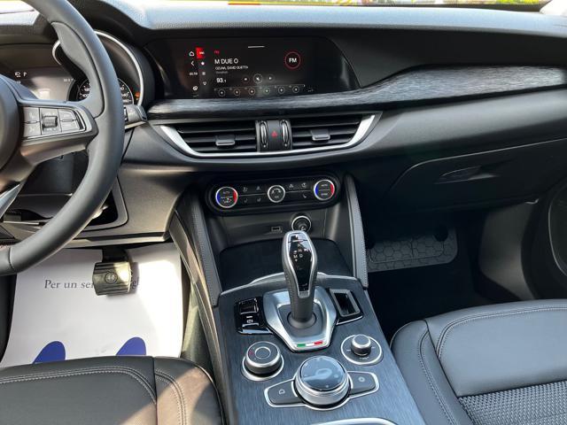 ALFA ROMEO Stelvio 2.0 Turbo 200 CV AT8 Q4 Super KM 0