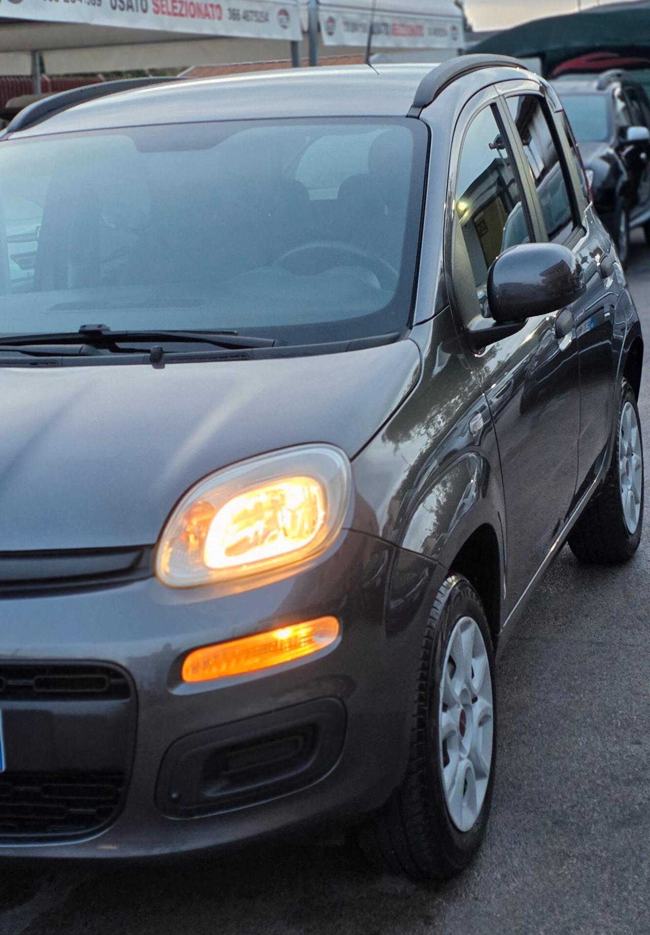 Fiat Panda 0.9 TwinAir Turbo Natural Power Lounge