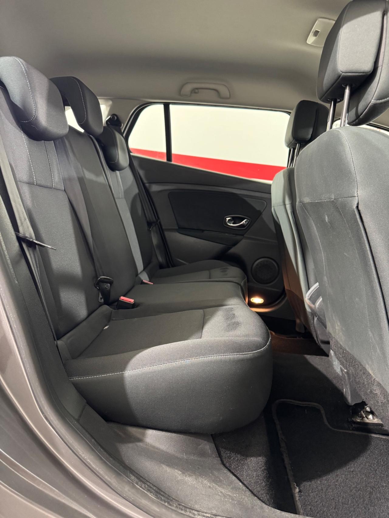 Renault Megane Mégane 1.5 dCi 110CV Attractive