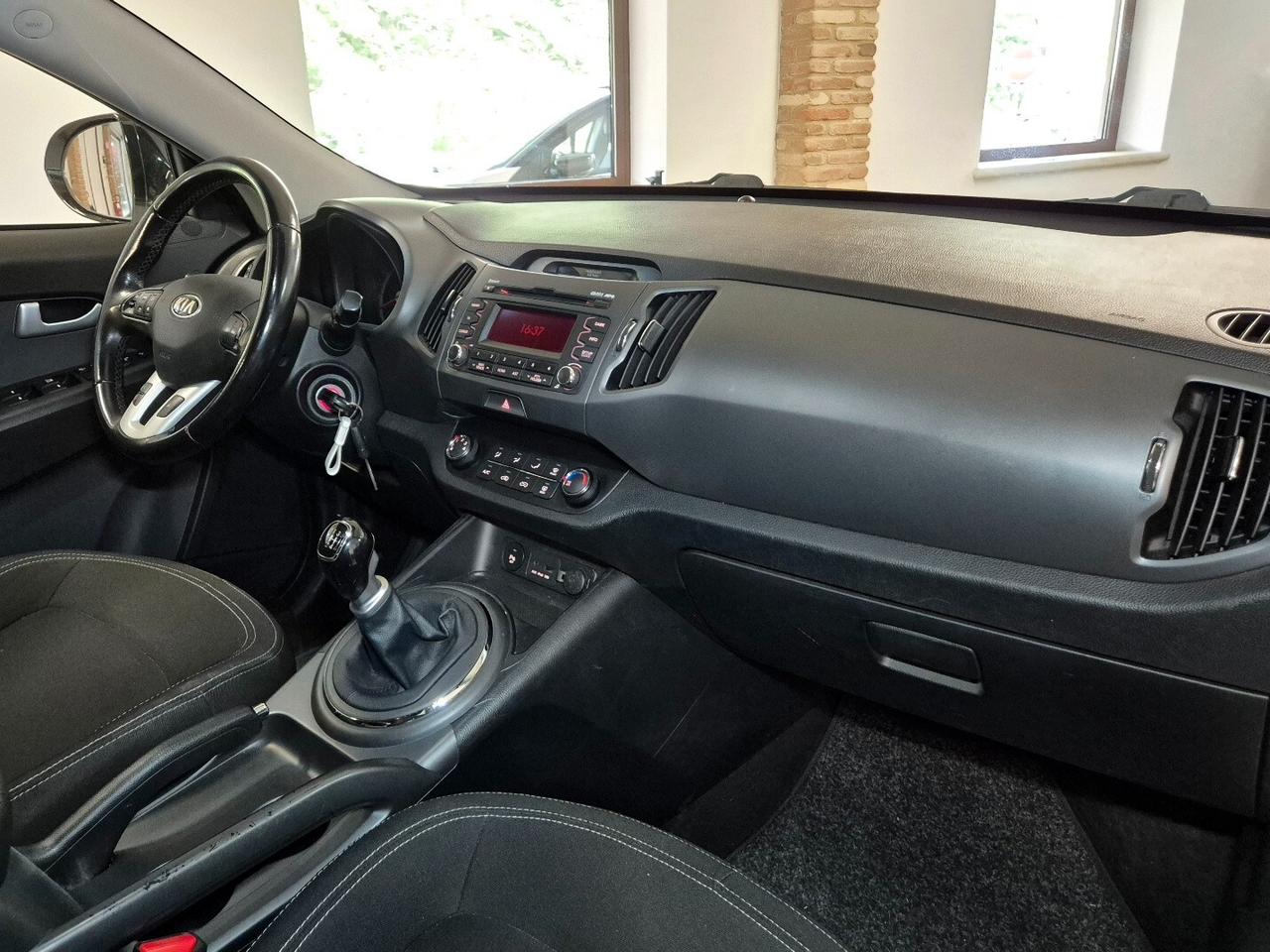 Kia Sportage 1.7 CRDI VGT 2WD Active