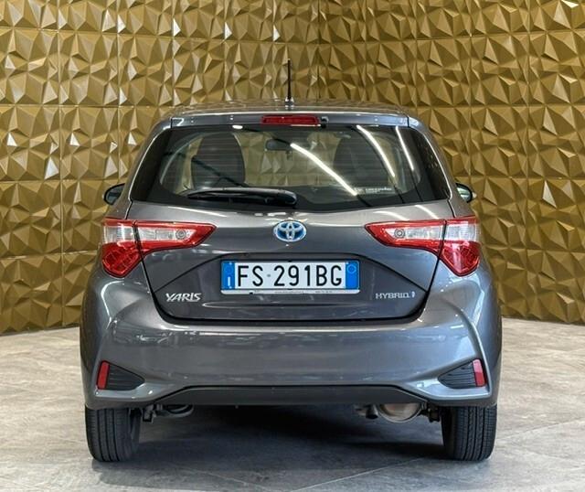 Toyota Yaris 1.5 Hybrid 5 porte Cool