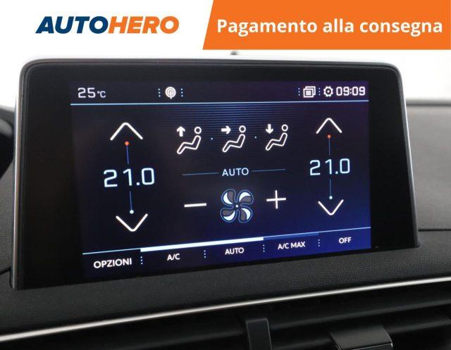 PEUGEOT 5008 BlueHDi 130 S&S Allure