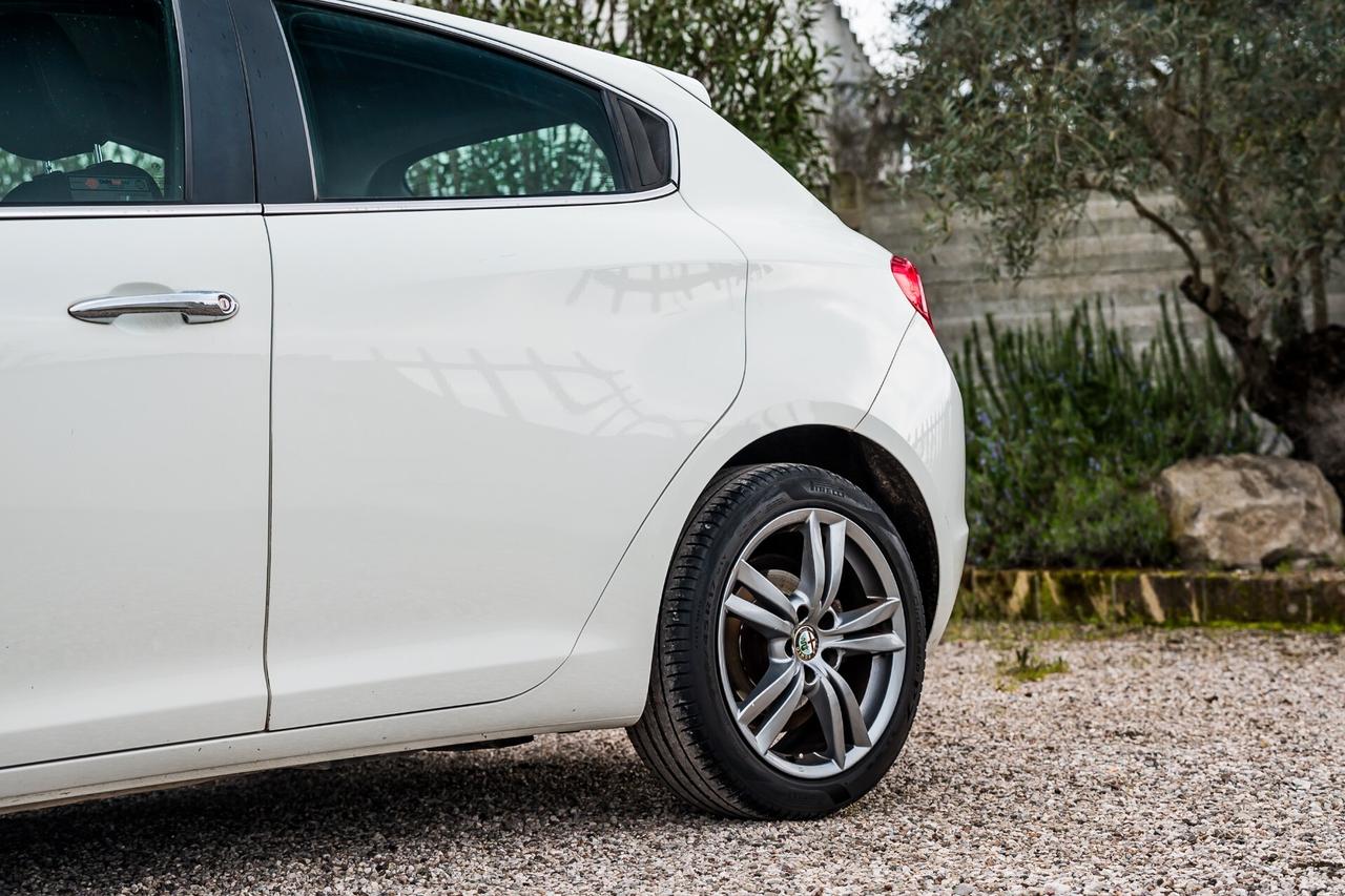 Alfa Romeo Giulietta 1.4 Turbo 120 CV GPL Distinctive