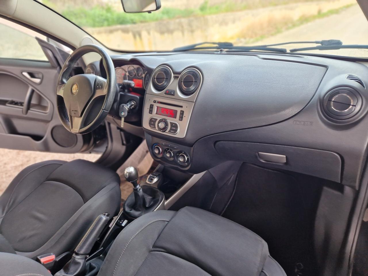 Alfa Romeo MiTo 1.3 JTDm-2 95 CV S&S Distinctive