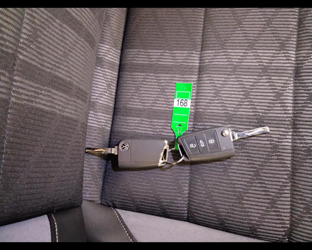 VOLKSWAGEN T-Roc I 2022 - T-Roc 1.5 tsi R-Line