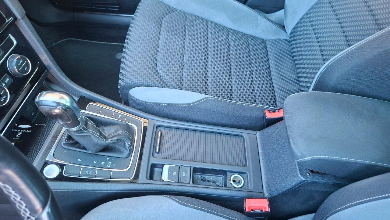Volkswagen Golf 5 Porte 1.5 tsi Sport 150cv dsg R-Line
