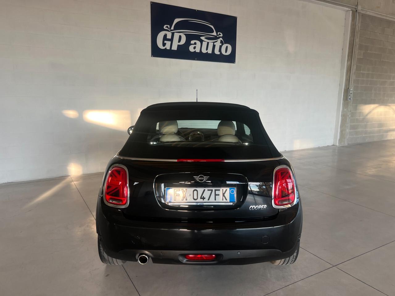 Mini 1.5 Cooper Cabrio AUTOMATICA OK NEOPATENTATI