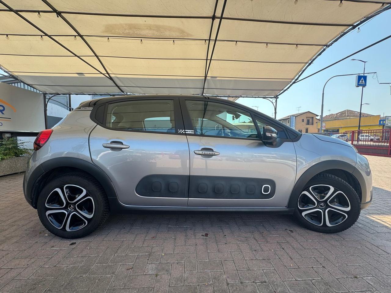 Citroen C3 Shine 1.2 PureTech 82 #6535