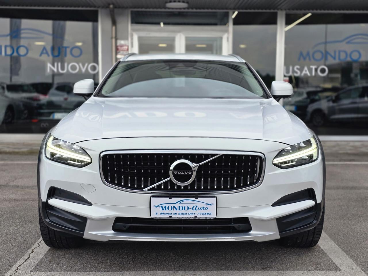 Volvo V90 CC D4 AWD 190cv Geartronic Pro Ocean Race