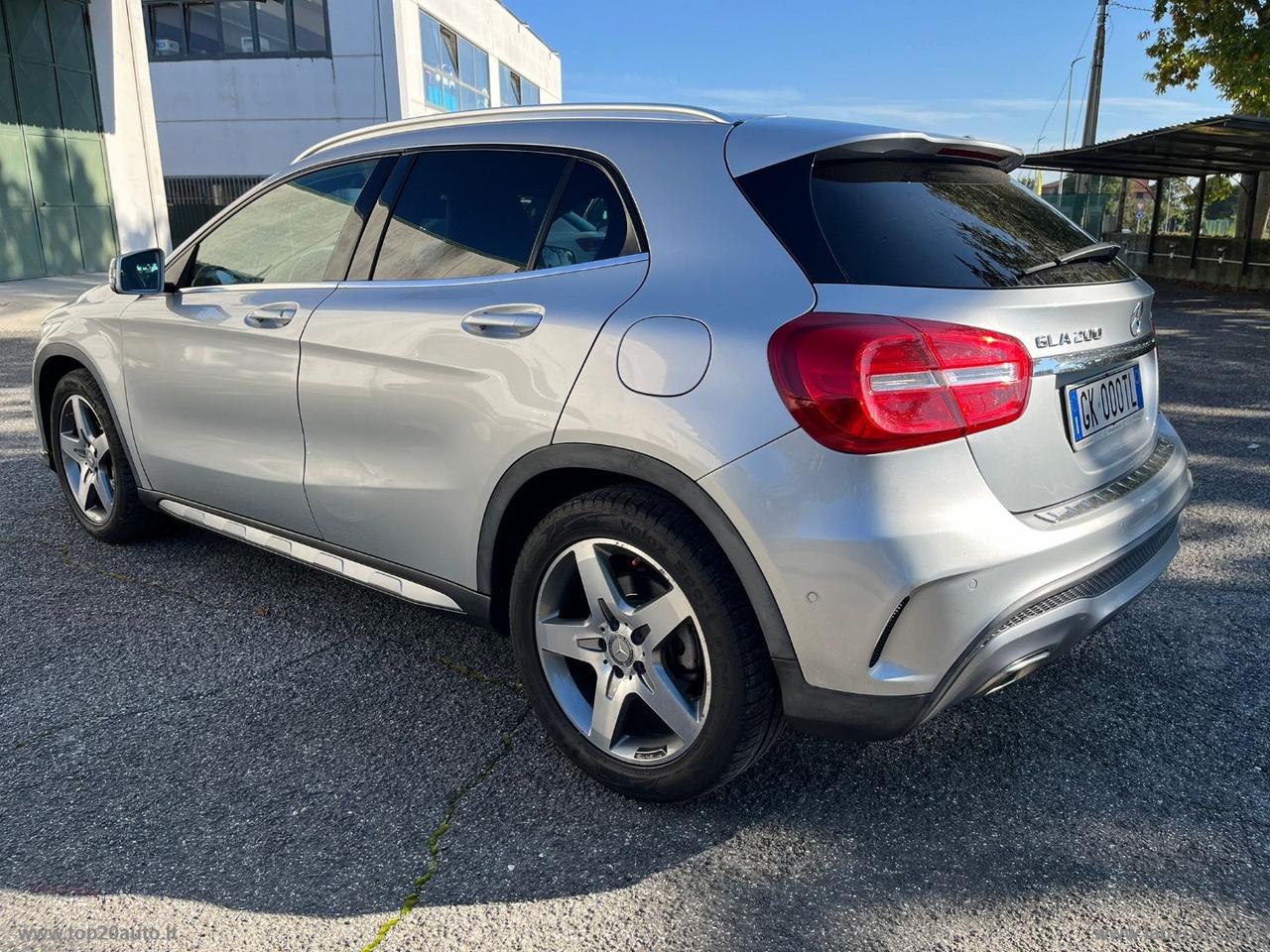 MERCEDES-BENZ GLA 200 d Automatic 4Matic Premium PACK AMG