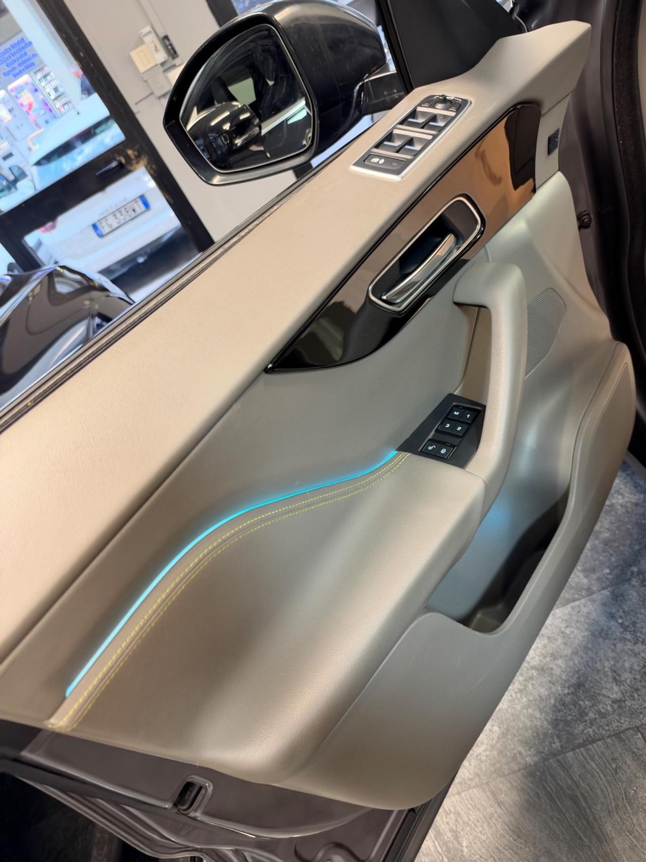 Jaguar F-Pace 2.0 D 180 CV AWD R-Sport