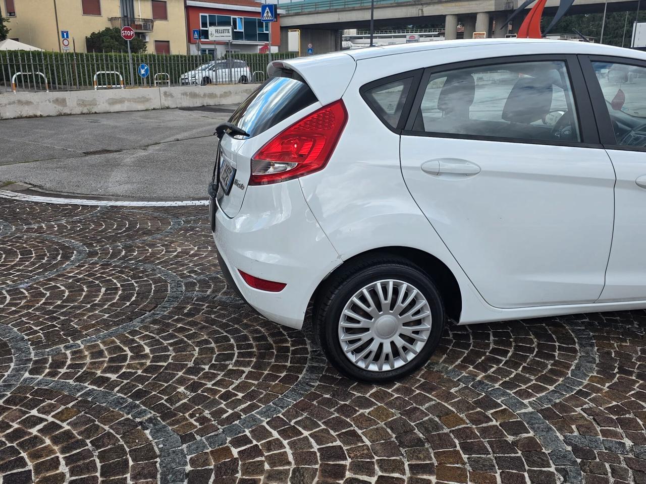 Ford Fiesta 1.2 82 CV 5 porte Titanium