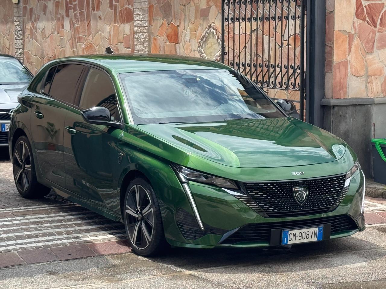 Peugeot 308 BlueHDi 130 S&S EAT8 GT Pack
