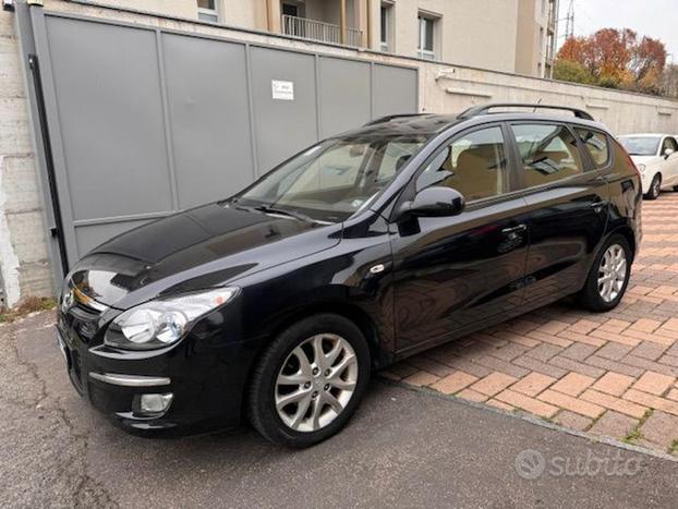 HYUNDAI i30 S.W. 1.4 BENZINA !!!