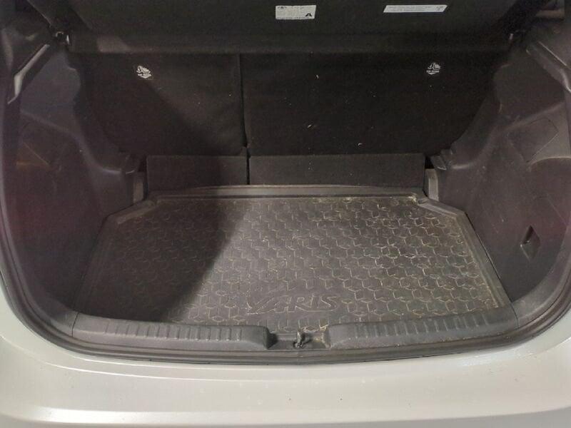 Toyota Yaris Hybrid Style