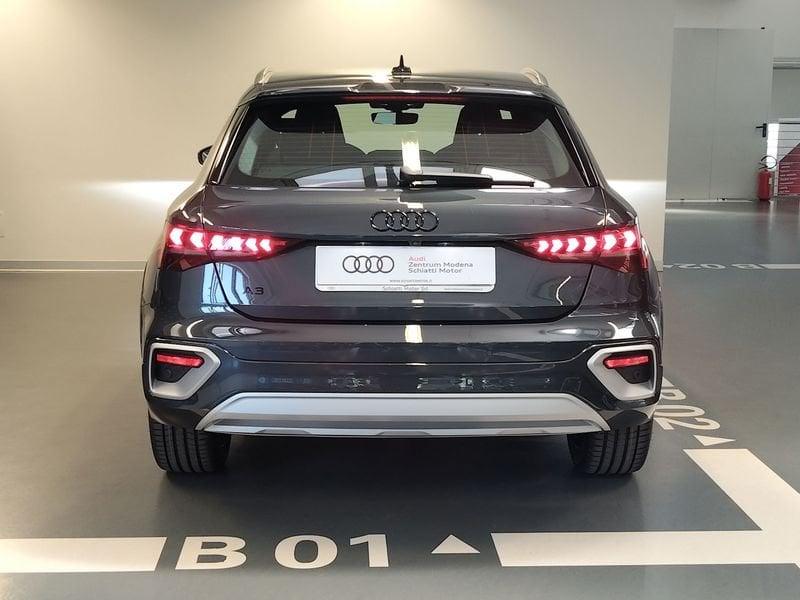 Audi A3 A3 allstreet 1.5 tfsi mhev Identity Contrast 150cv s-tronic