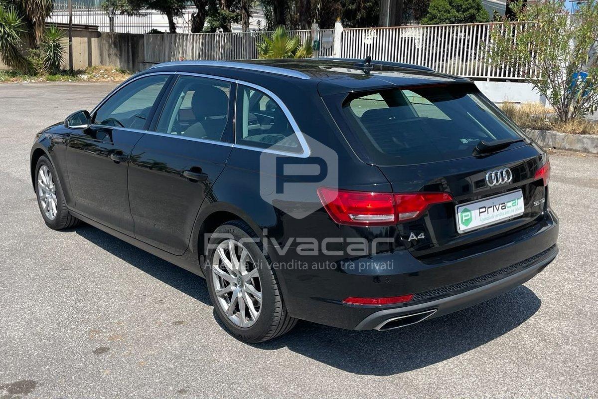 AUDI A4 Avant 35 TDI S tronic Business
