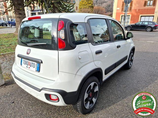 FIAT Panda 1.0 FireFly S&S Hybrid City Cross