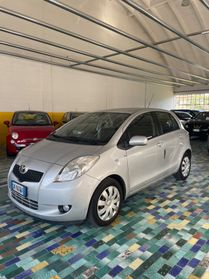 Toyota Yaris 1.3 5 porte