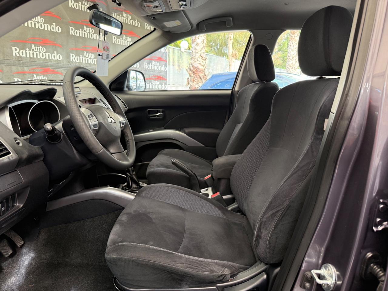 Mitsubishi Outlander 2.0 DI-D Intense DPF