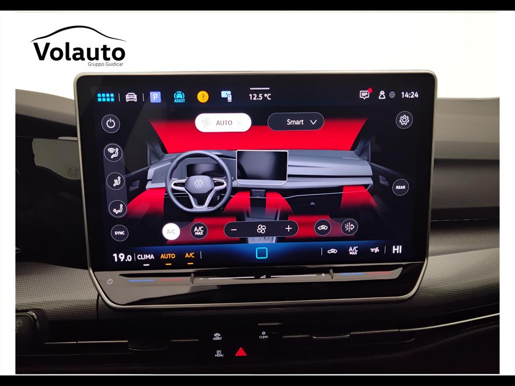 VOLKSWAGEN Golf VIII 2024 - Golf 2.0 tdi Style 150cv dsg