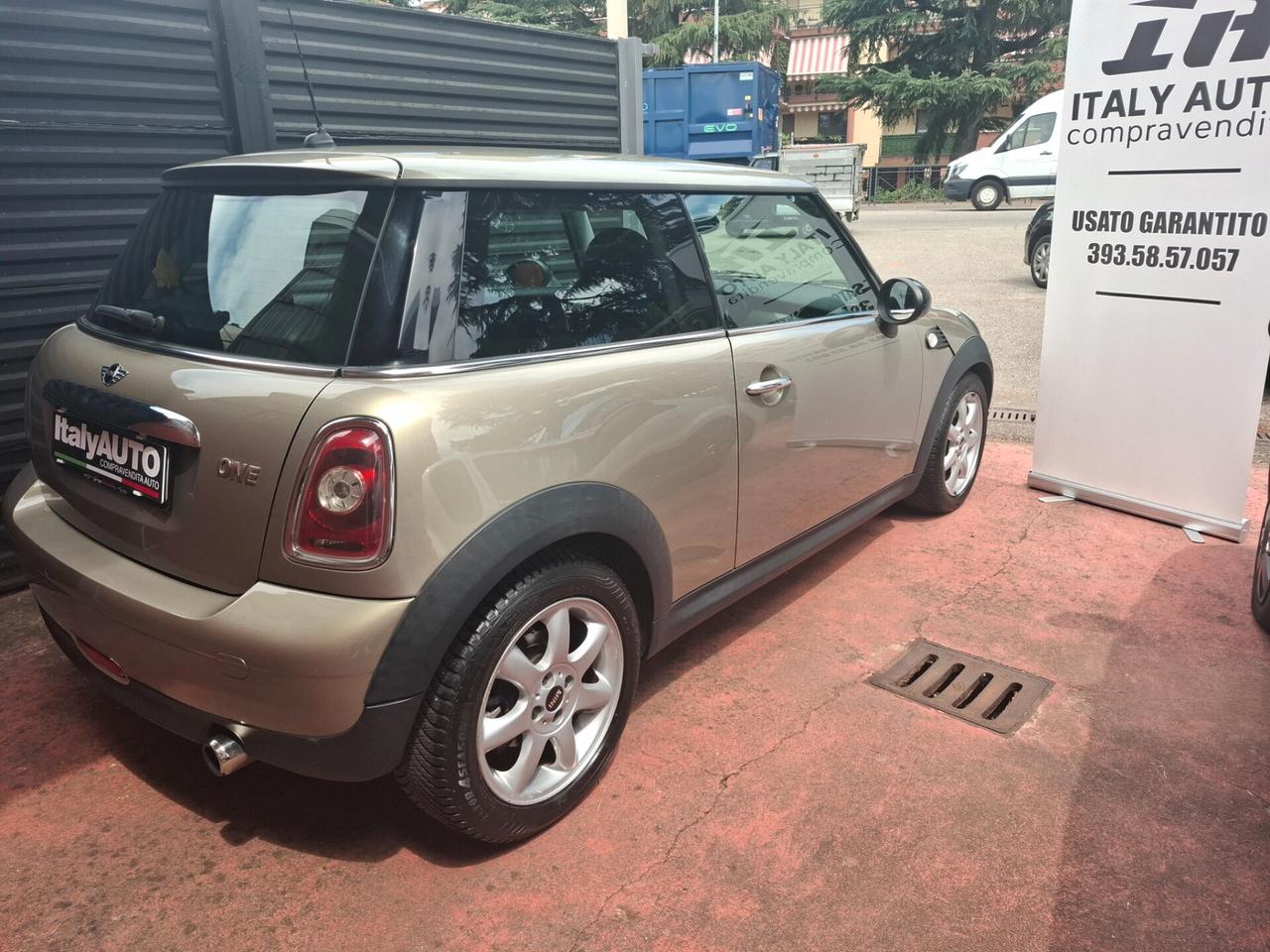 Mini Mini 1.4 16V One Chili ok neopatentati