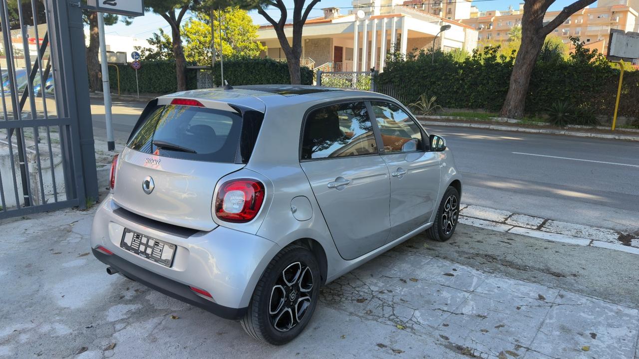 Smart ForFour 70 1.0 Sport edition 1