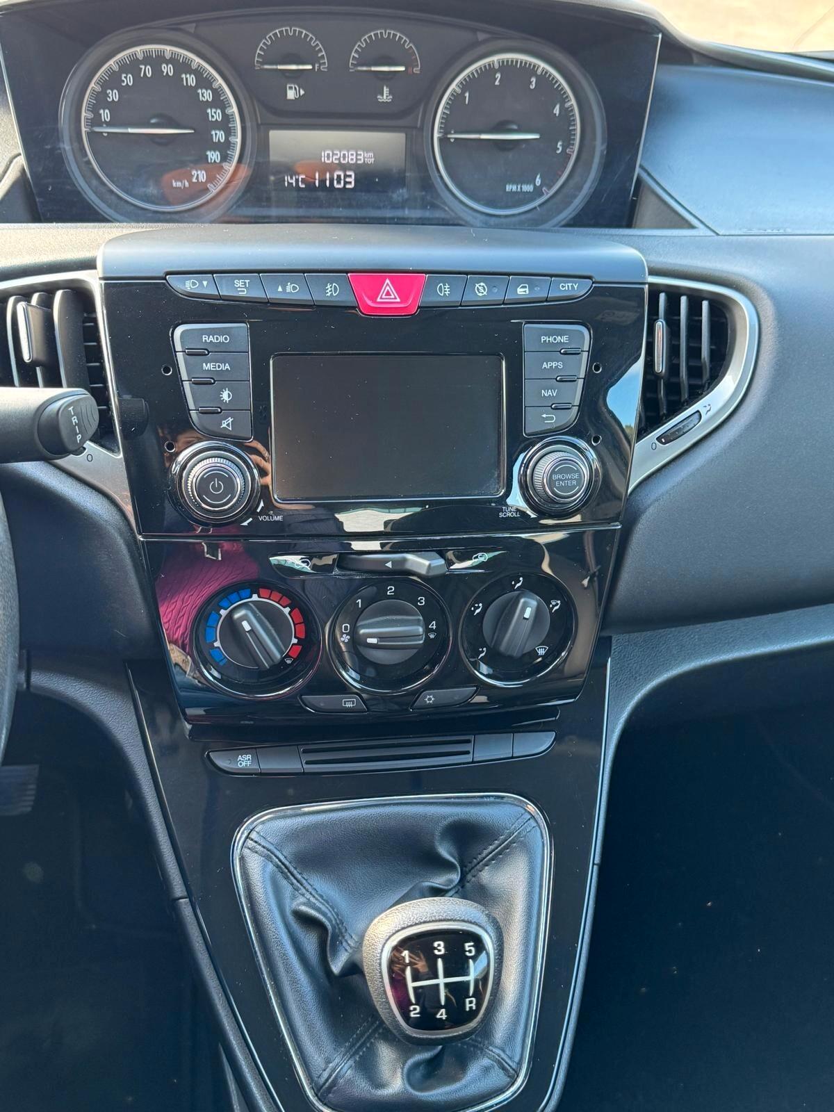 Lancia Ypsilon 1.3 MJT 16V 95 CV 5 porte S&S Gold