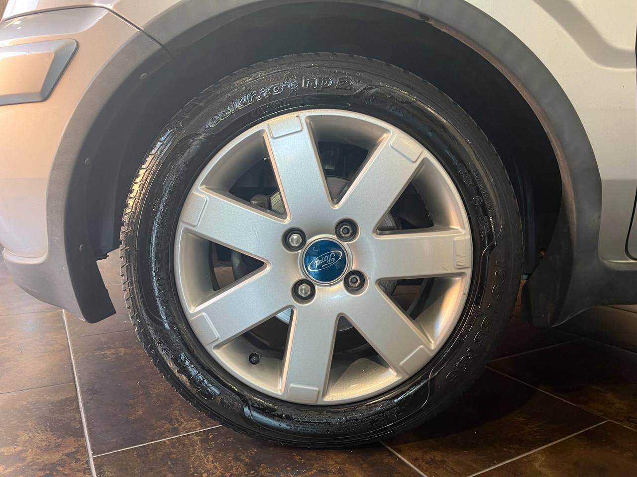 Ford Fusion Fusion+ 1.4 16V 5p.