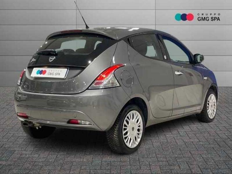 Lancia Ypsilon III 2015 1.2 Gold ecochic Gpl 69cv my16