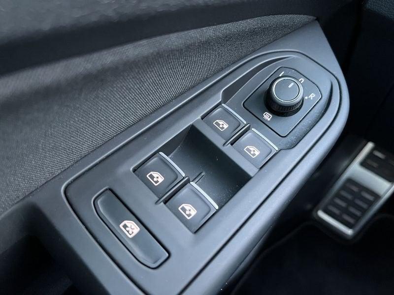 Volkswagen Golf Golf 2.0 tdi Style 150cv dsg