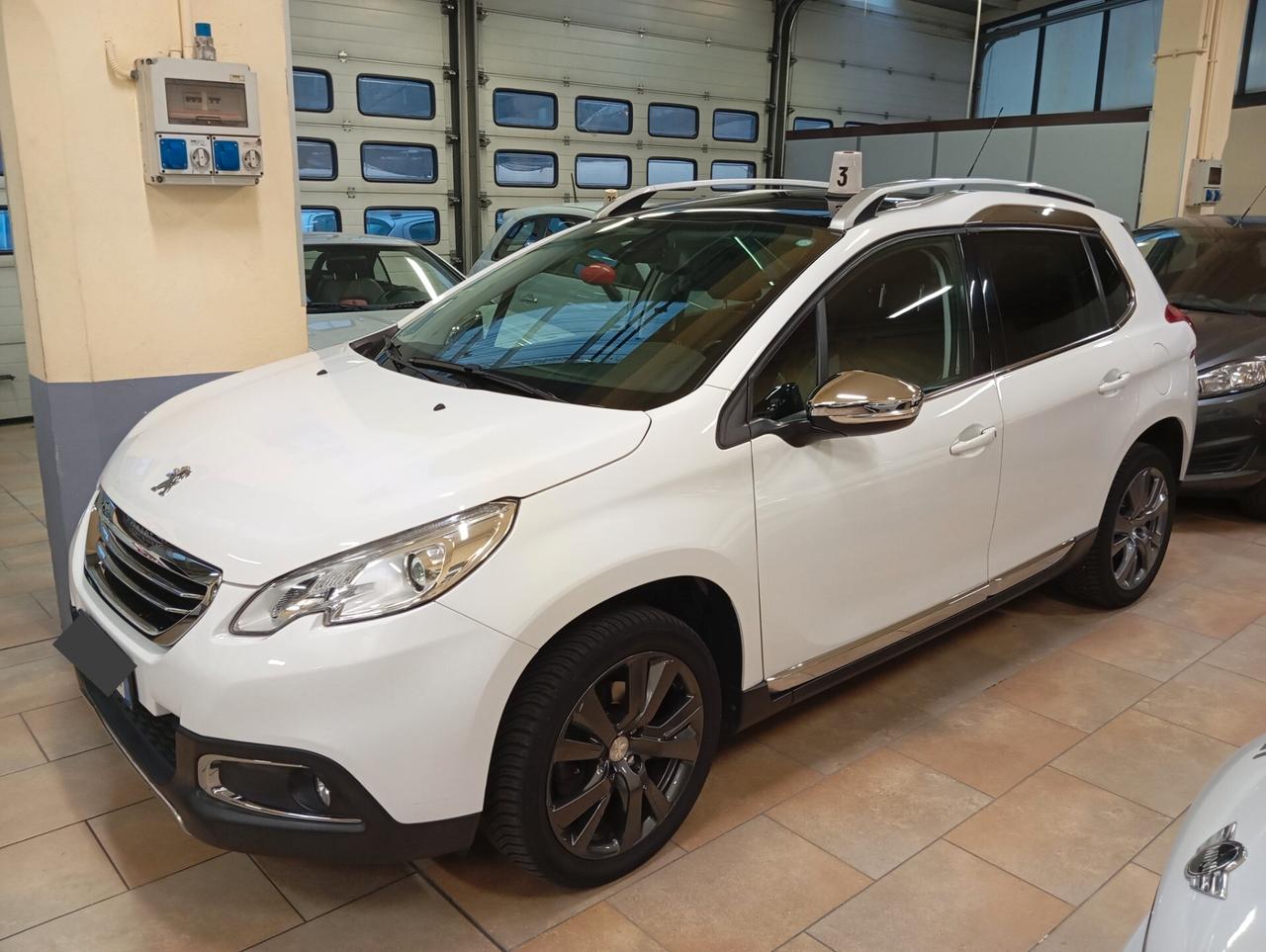 Peugeot 2008 PureTech 82 Allure PERMUTE