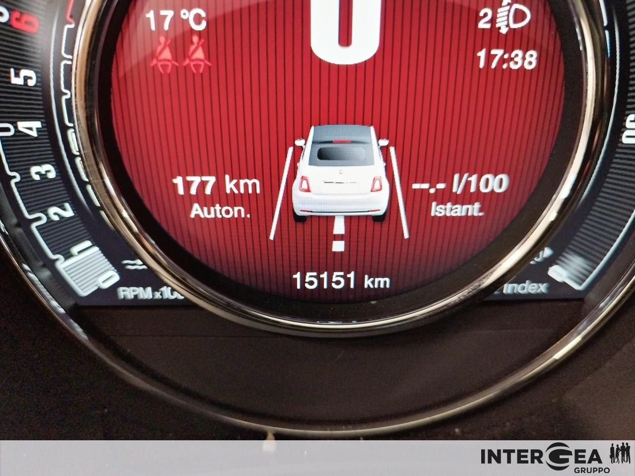 FIAT 500C 1.0 hybrid Dolcevita 70cv